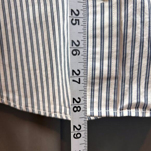 Hollister Men’s Pinstripe Heavy Cotton Button-Down Shirt Classic Coastal Prep M - Picture 9 of 9